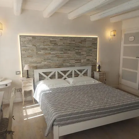 Corte Colli Antichi 3* Sona
