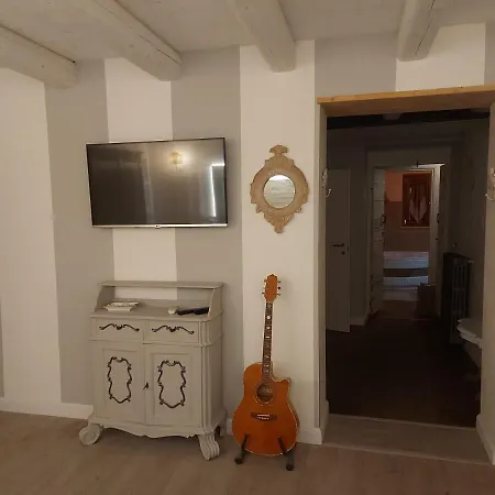 Corte Colli Antichi Bed & Breakfast Sona