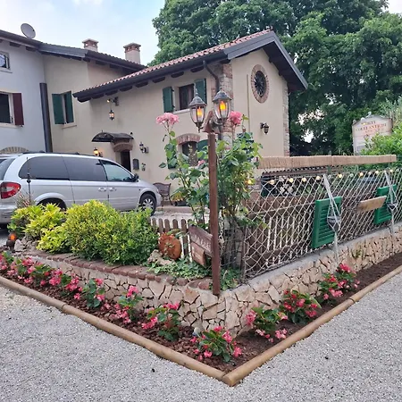 Corte Colli Antichi Bed & Breakfast