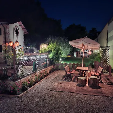 Bed and Breakfast Corte Colli Antichi 3*