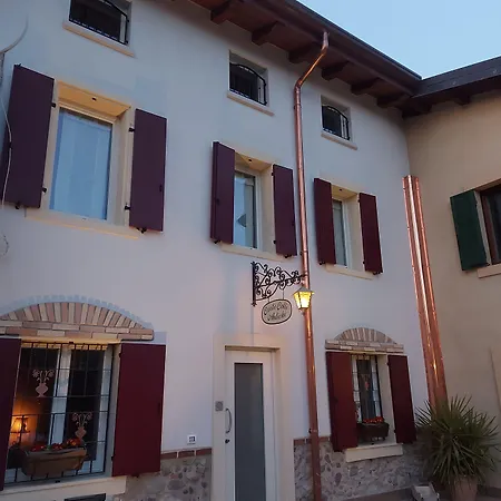 Corte Colli Antichi Bed & Breakfast Sona