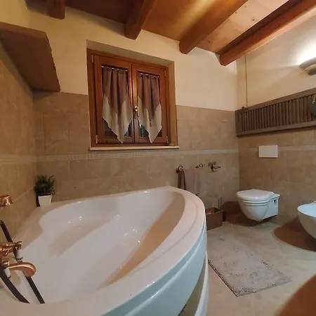 Corte Colli Antichi 3* Sona