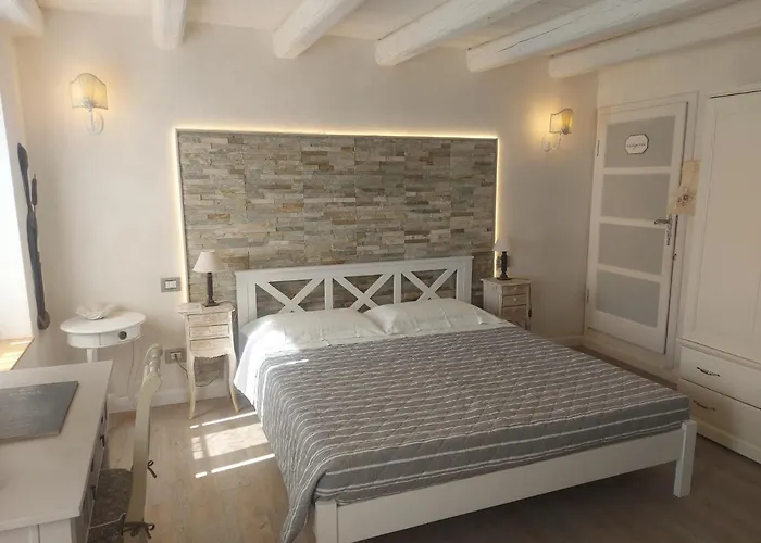 Corte Colli Antichi 4* Sona